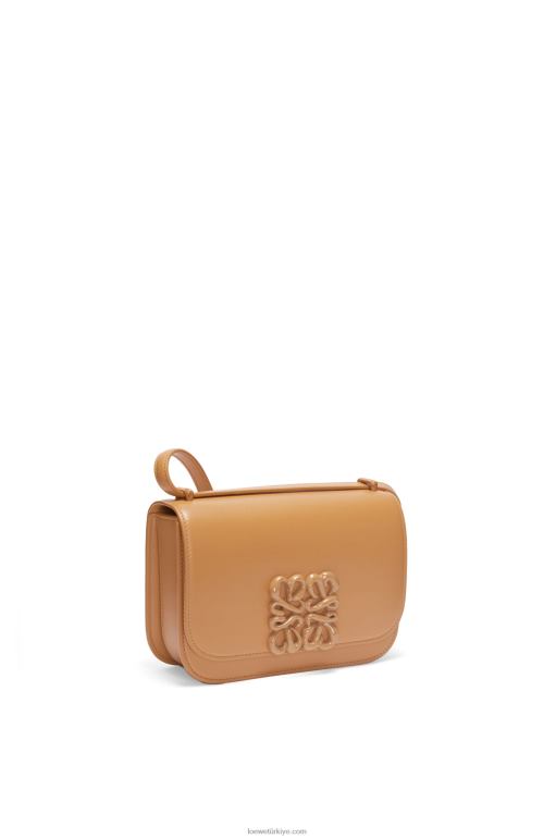Loewe ipek dana derisinden küçük goya çantası 02600455 kadınlar sıcak çöl