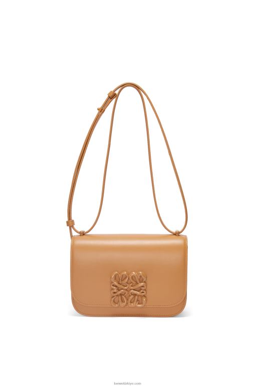 Loewe ipek dana derisinden küçük goya çantası 02600455 kadınlar sıcak çöl