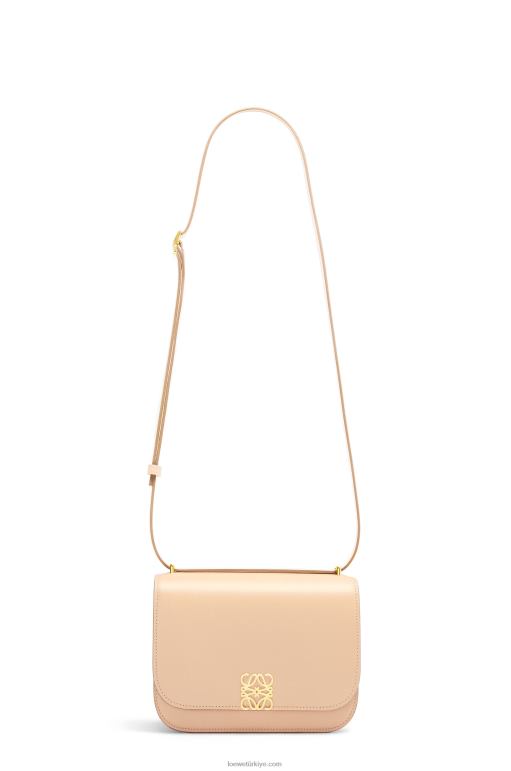 Loewe ipek dana derisinden küçük goya çantası 02600493 kadınlar çıplak