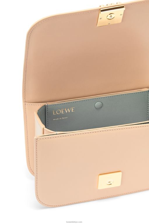 Loewe ipek dana derisinden küçük goya çantası 02600493 kadınlar çıplak