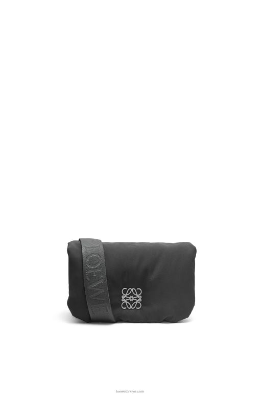 Loewe naylon mini kirpi goya çantası 02600311 kadınlar siyah