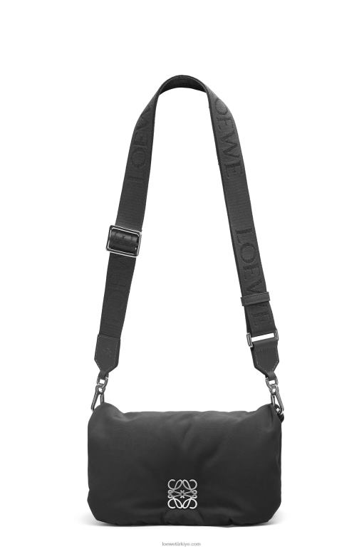 Loewe naylon mini kirpi goya çantası 02600311 kadınlar siyah