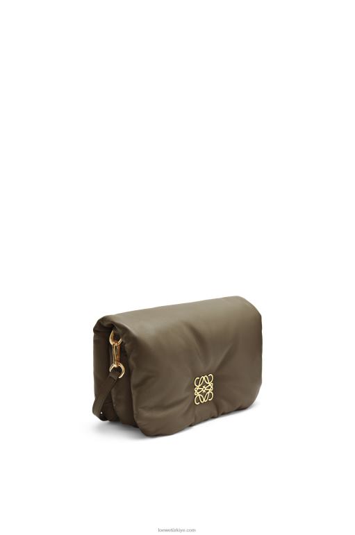 Loewe parlak napa kuzu derisinden mini kirpi goya çantası 02600246 kadınlar koyu haki yeşil