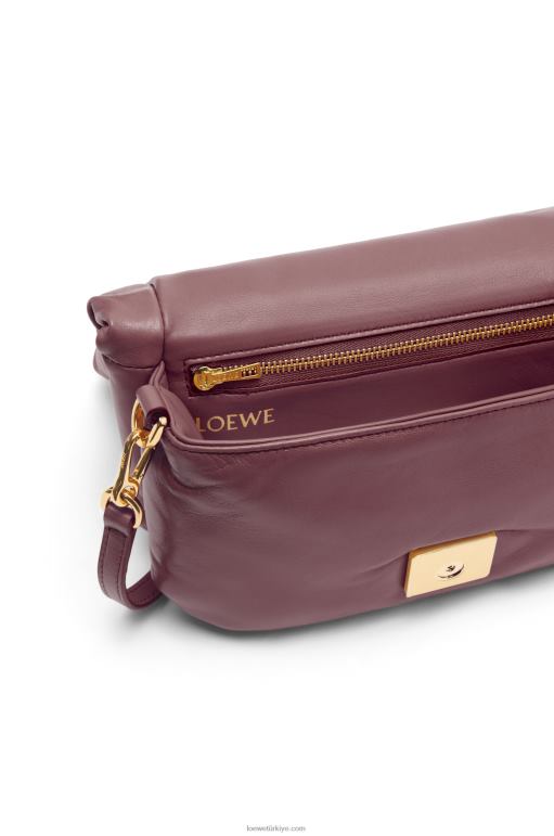 Loewe parlak napa kuzu derisinden mini kirpi goya çantası 02600251 kadınlar bordo