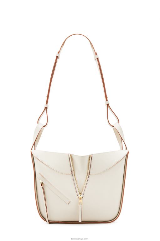 Loewe çakıl taneli dana derisinden küçük hamak çantası 02600515 kadınlar hafif hayalet
