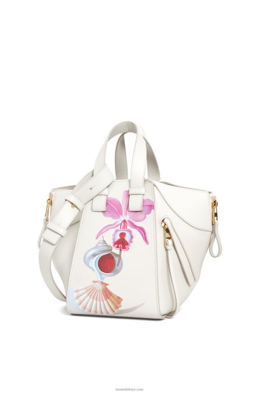 Loewe klasik dana derisinde maruja mallo hamak kompakt çanta 02600339 kadınlar açık beyaz
