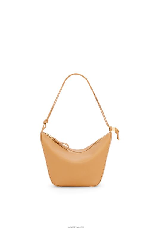 Loewe klasik dana derisinde mini hamak berduş çantası 02600323 kadınlar sıcak çöl