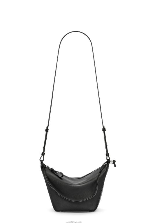 Loewe klasik dana derisinde mini hamak berduş çantası 02600329 kadınlar siyah