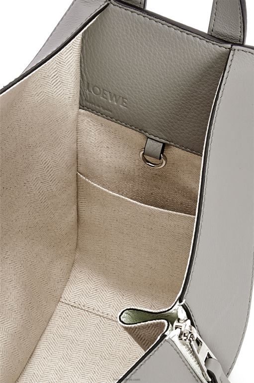 Loewe klasik dana derisinden küçük hamak çanta 02600433 kadınlar kül grisi/açık seladonlar