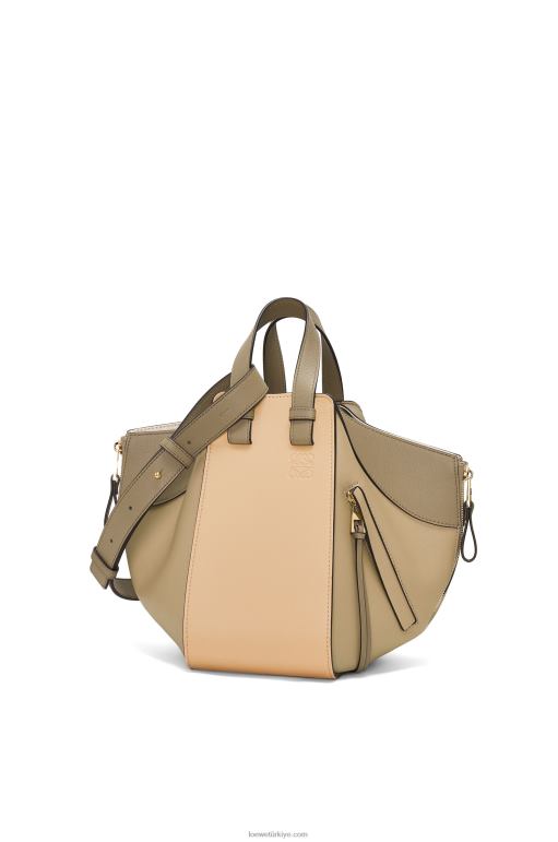 Loewe klasik dana derisinden küçük hamak çanta 02600440 kadınlar kil yeşili/tozlu bej