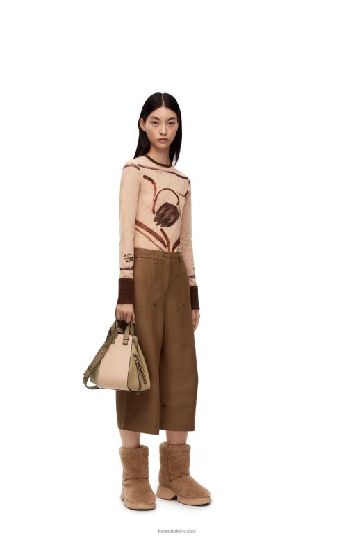 Loewe klasik dana derisinden küçük hamak çanta 02600440 kadınlar kil yeşili/tozlu bej