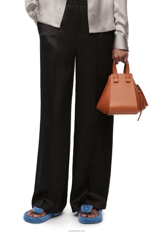 Loewe klasik dana derisinden küçük hamak çanta 02600469 kadınlar bronzlaşmak