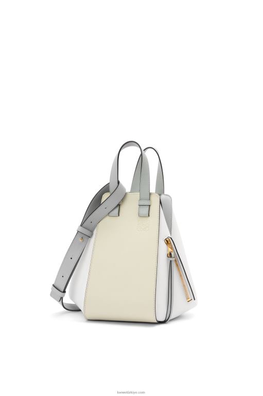 Loewe klasik dana derisinden küçük hamak çanta 02600514 kadınlar kül grisi/mermer yeşili