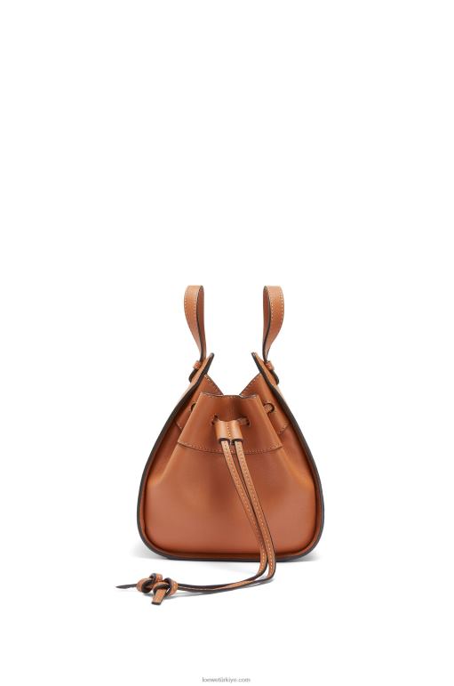 Loewe klasik dana derisinden mini hamak büzme ipi 02600242 kadınlar bronzlaşmak
