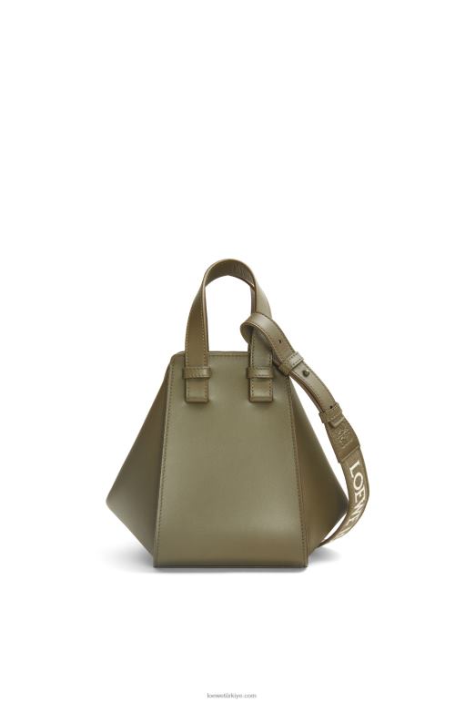 Loewe saten dana derisinden kompakt hamak 02600431 kadınlar çay tozu sır