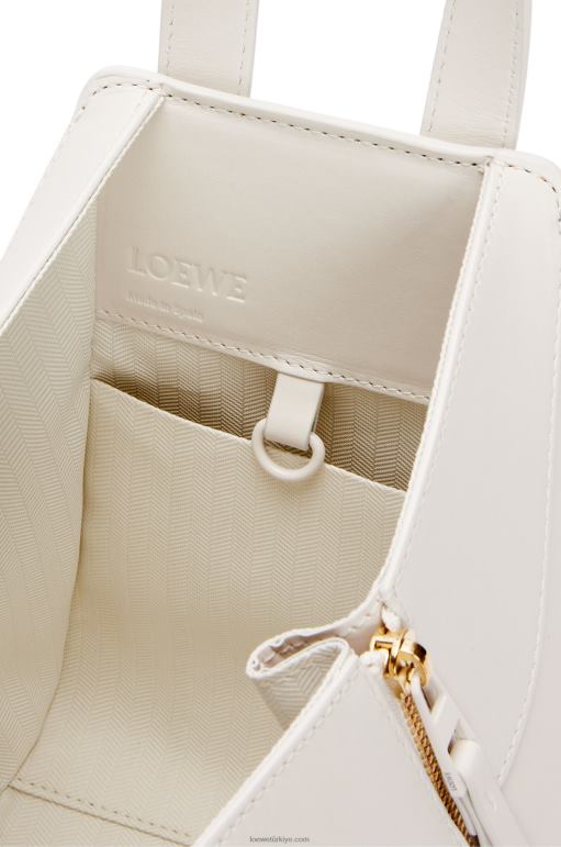 Loewe saten dana derisinden kompakt hamak 02600462 kadınlar beyaz sır