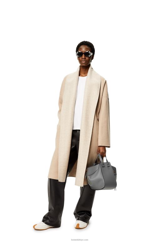 Loewe yumuşak taneli dana derisinden küçük hamak çanta 02600502 kadınlar asfalt grisi