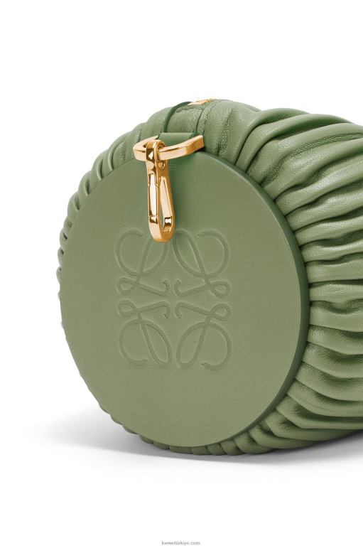 Loewe Nappa dana derisinden bileklik kesesi 02600590 kadınlar biberiye