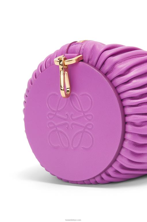 Loewe Nappa dana derisinden bileklik kesesi 02600598 kadınlar parlak mor