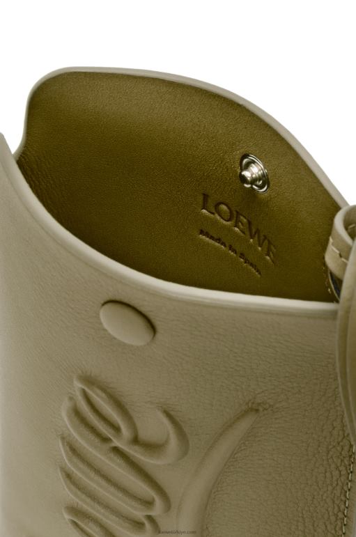 Loewe klasik dana derisinden halka kese 02600595 kadınlar zeytin