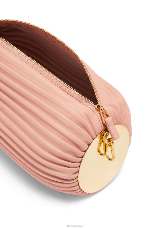 Loewe napa dana derisi ve pirinçten bileklik kesesi 02600618 kadınlar açık pembe