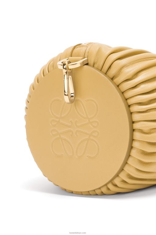 Loewe pileli napa bilezik kese 02600375 kadınlar koyu tereyağı