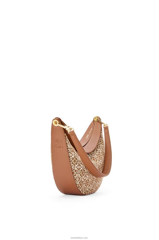 Loewe anagram jakarlı ve klasik dana derisinden küçük luna çantası 02600492 kadınlar bronzluk / ceviz