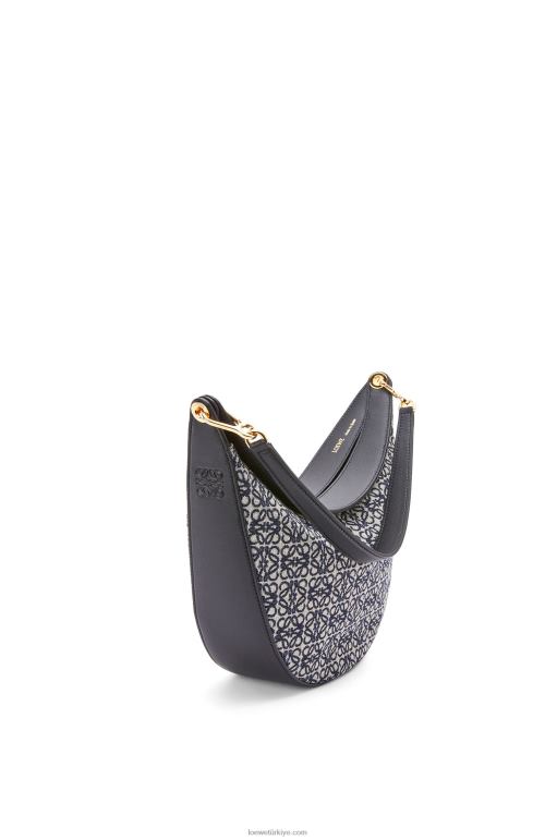 Loewe anagram jakarlı ve klasik dana derisinden luna çantası 02600451 kadınlar lacivert/siyah