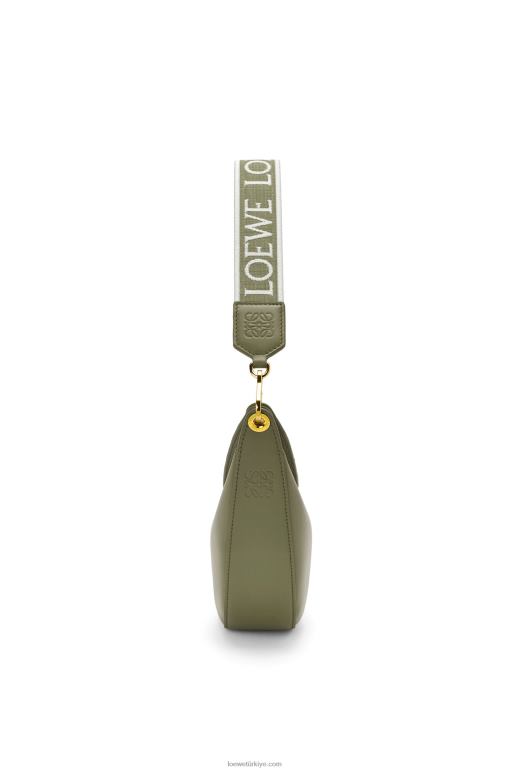 Loewe saten dana derisi ve jakarlı küçük luna çantası 02600474 kadınlar avokado yeşili