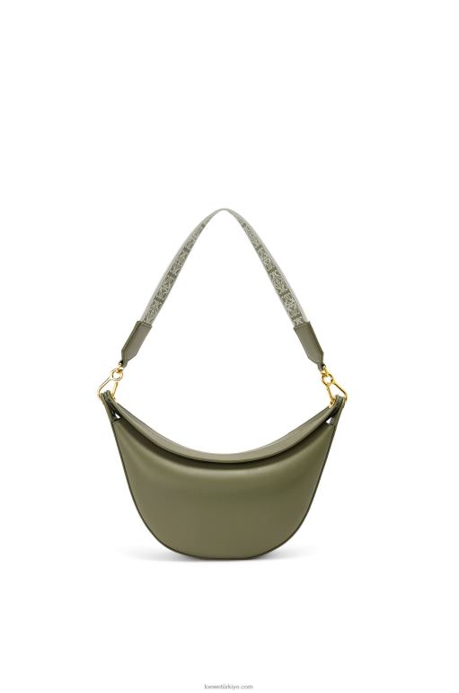 Loewe saten dana derisi ve jakarlı küçük luna çantası 02600474 kadınlar avokado yeşili