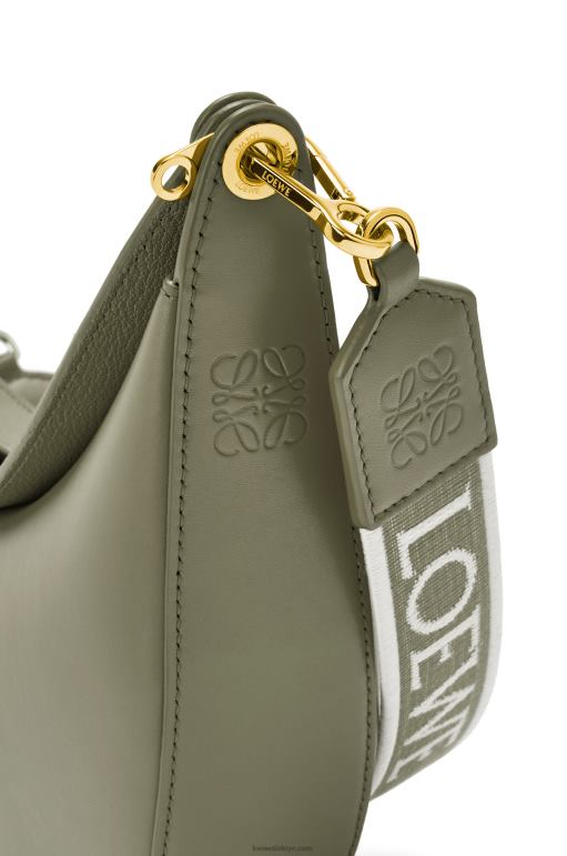 Loewe saten dana derisi ve jakarlı küçük luna çantası 02600474 kadınlar avokado yeşili
