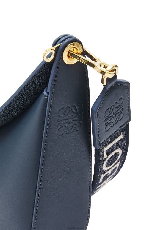 Loewe saten dana derisi ve jakarlı küçük luna çantası 02600482 kadınlar oniks mavisi