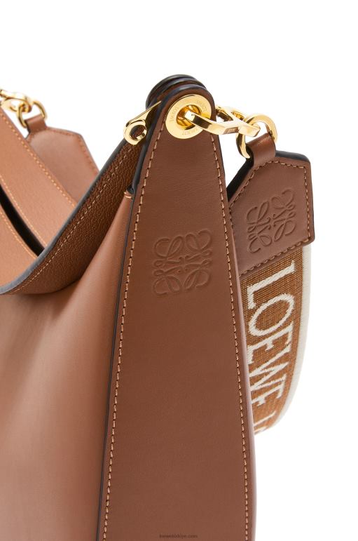 Loewe saten dana derisi ve jakarlı luna çanta 02600453 kadınlar ceviz