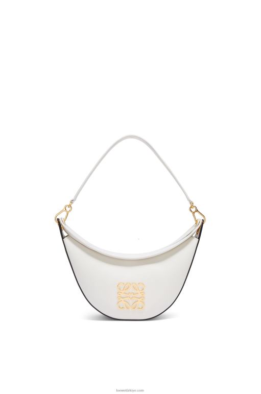 Loewe saten dana derisinden küçük luna çanta 02600449 kadınlar yumuşak beyaz/doğal