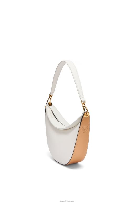 Loewe saten dana derisinden küçük luna çanta 02600449 kadınlar yumuşak beyaz/doğal