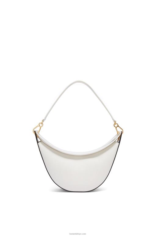 Loewe saten dana derisinden küçük luna çanta 02600449 kadınlar yumuşak beyaz/doğal