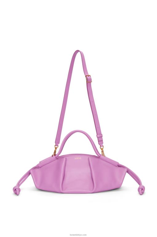 Loewe parlak napa dana derisinden küçük paseo çanta 02600348 kadınlar kaya gülü