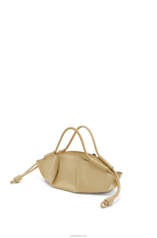 Loewe parlak napa dana derisinden küçük paseo çanta 02600350 kadınlar kil yeşili
