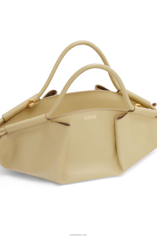 Loewe parlak napa dana derisinden küçük paseo çanta 02600350 kadınlar kil yeşili
