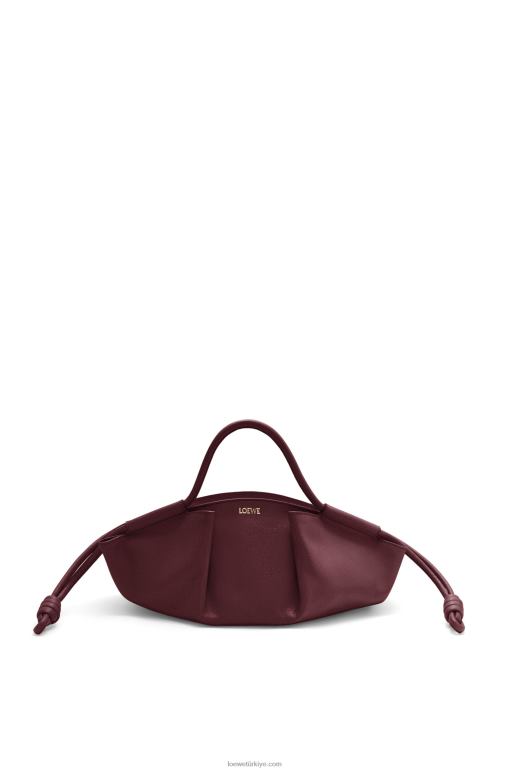 Loewe parlak napa dana derisinden küçük paseo çanta 02600414 kadınlar bordo