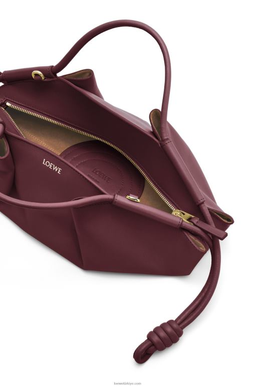 Loewe parlak napa dana derisinden küçük paseo çanta 02600414 kadınlar bordo