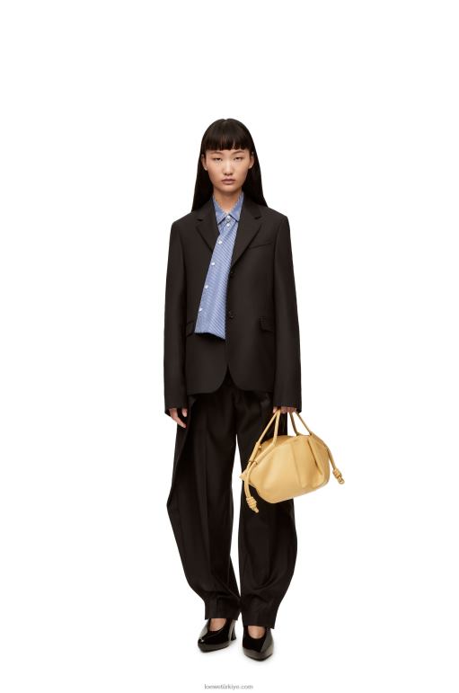 Loewe parlak napa dana derisinden paseo çanta 02600352 kadınlar koyu tereyağı