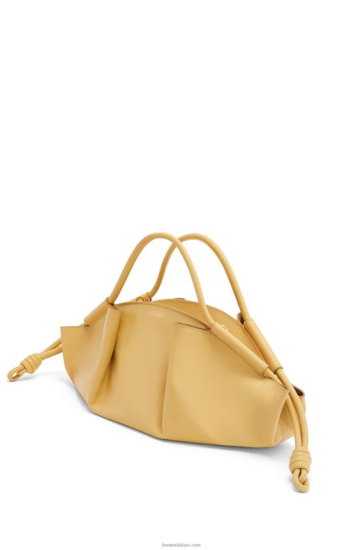 Loewe parlak napa dana derisinden paseo çanta 02600352 kadınlar koyu tereyağı