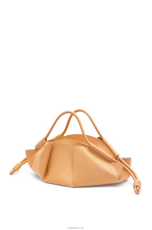 Loewe parlak napa dana derisinden paseo çanta 02600417 kadınlar sıcak çöl