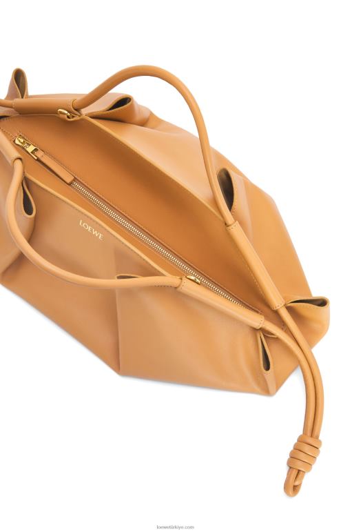 Loewe parlak napa dana derisinden paseo çanta 02600417 kadınlar sıcak çöl