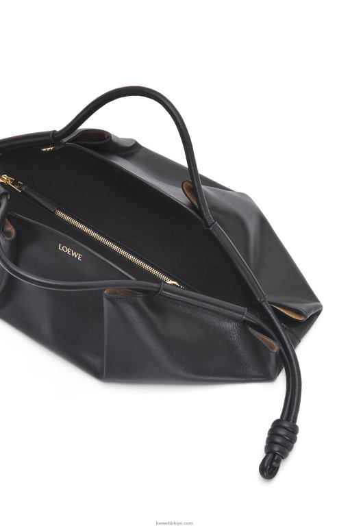 Loewe parlak napa dana derisinden paseo çanta 02600538 kadınlar siyah