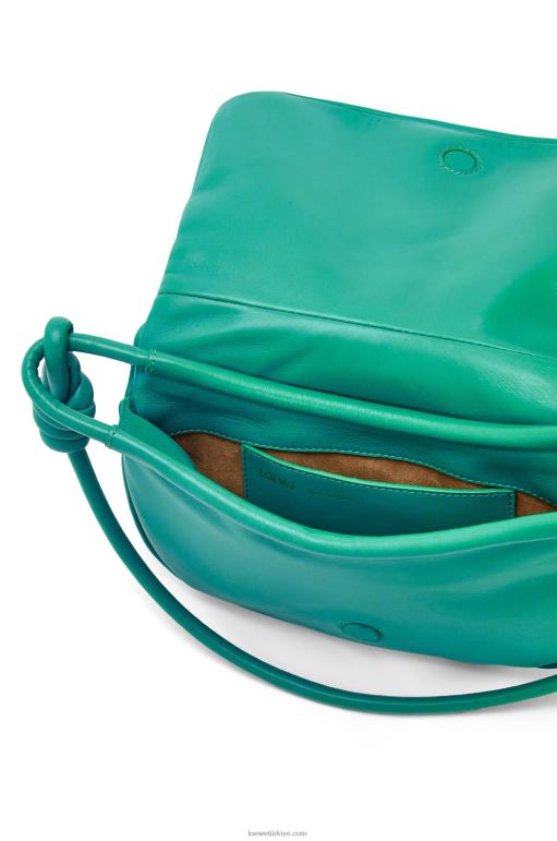 Loewe parlak napa dana derisinden paseo el çantası 02600338 kadınlar Zümrüt yeşili