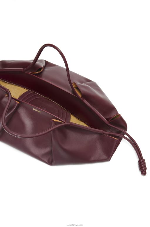 Loewe parlak napa dana derisinden xl paseo çanta 02600415 kadınlar bordo
