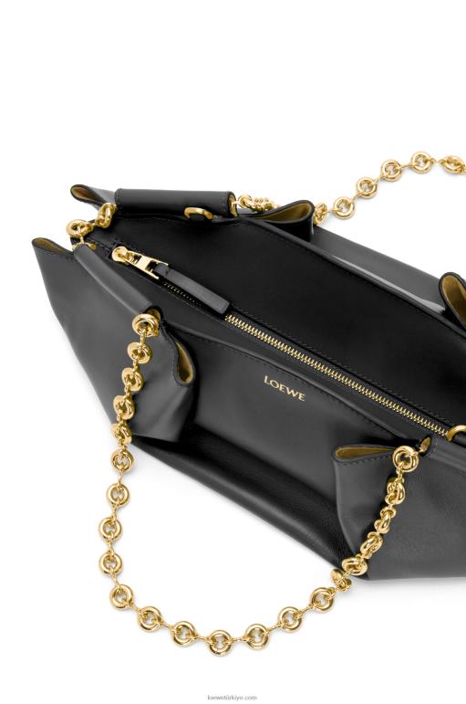 Loewe zincirli parlak napa dana derisinden küçük paseo çanta 02600402 kadınlar siyah