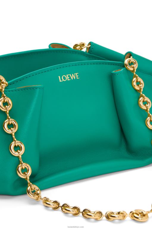 Loewe zincirli parlak napa dana derisinden küçük paseo çanta 02600403 kadınlar Zümrüt yeşili